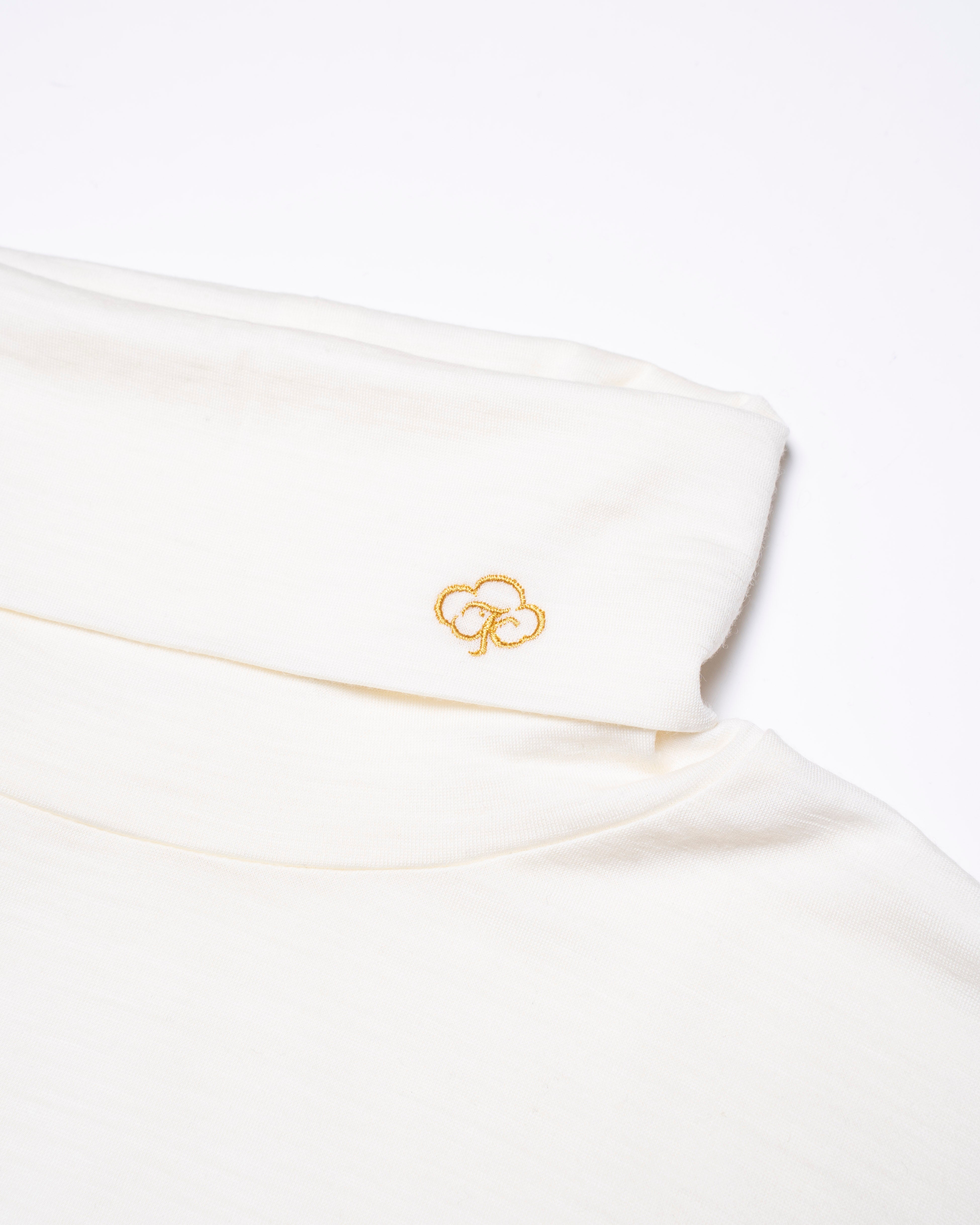 New Zealand Merino wool   High Neck C&S #Eclu